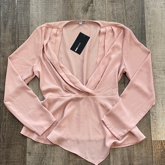 FASHIONNOVA BLOUSE - Picture 4 of 7